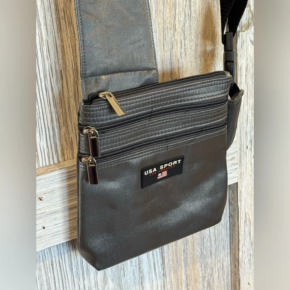 USA Sport Gray Crossbody Bag NWT - Picture 2 of 6